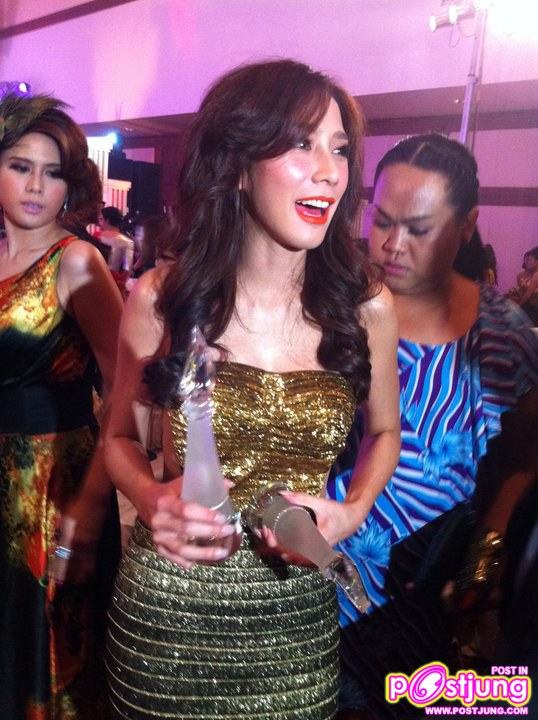 อั้ม พัชราภา  ถึงจะมีรูปน้อย ใช้ว่าจะด้อยความสวยน่ะ