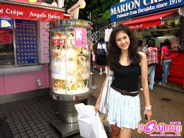 เบลล์กับพราวเสียงคล้ายกันน่ะ  หน้าเเอบคล้ายด้วย