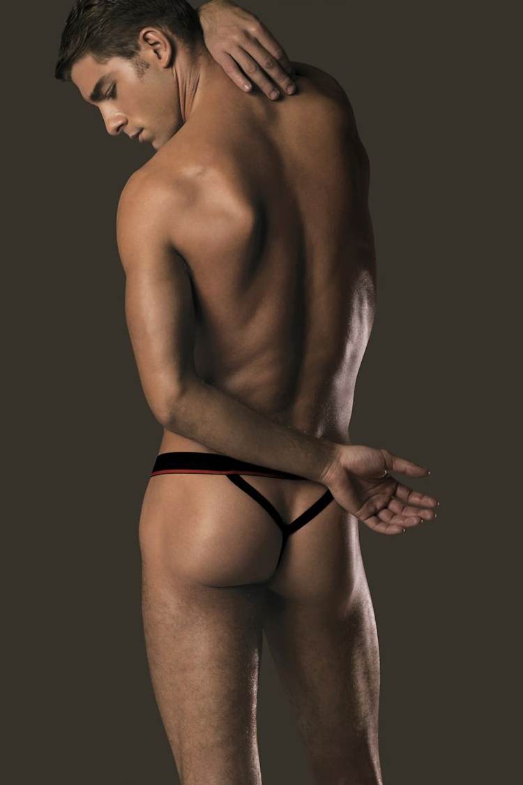 หนุุ่่่่่่่มบราซิลAndre Ziehe