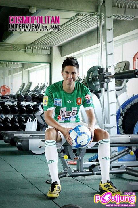 หนุ่มหล่อนักกีฬา