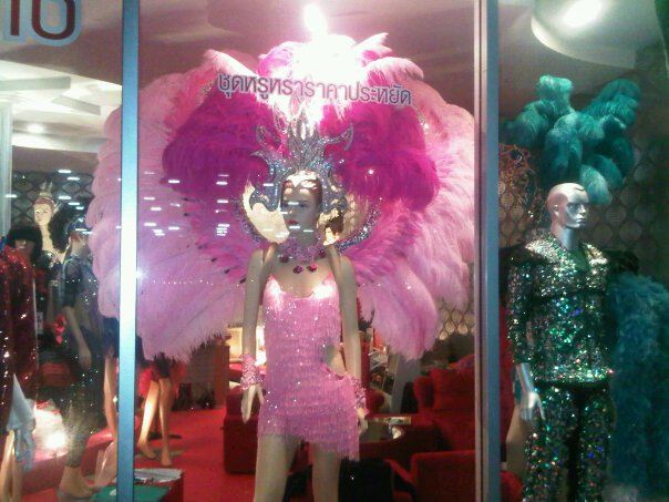 แจ๊ส มิสทิฟฟานี่ นางพญาแห่งนก