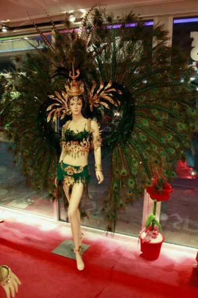 แจ๊ส มิสทิฟฟานี่ นางพญาแห่งนก