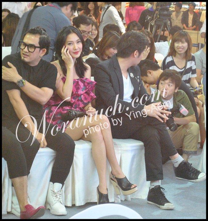 พี่นุ่นๆ สวยๆ