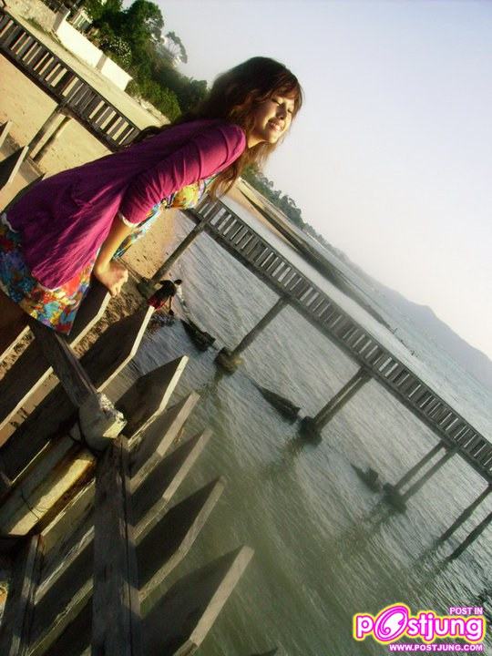 ฟ้า ชัญษร