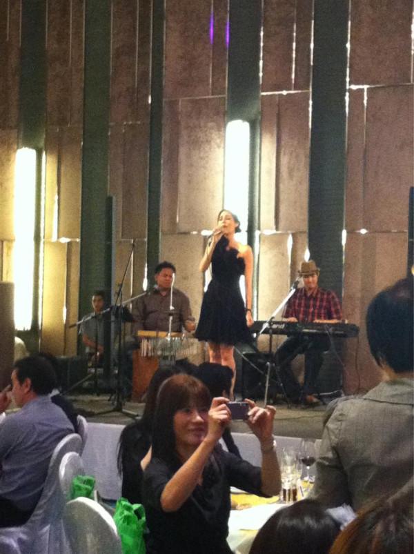 ชมพู่ อารยา ในงานเลี้ยงครอบครัวข่าว