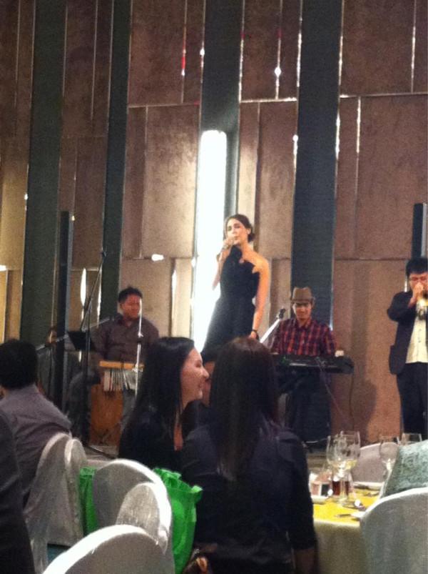 ชมพู่ อารยา ในงานเลี้ยงครอบครัวข่าว