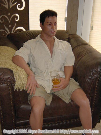 ตามคำขอ หนัก ๆ กับ ตุ๊กตายางผู้ชายย