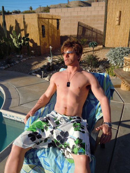 ตามคำขอ หนัก ๆ กับ ตุ๊กตายางผู้ชายย