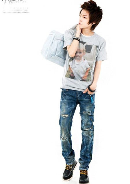 เสื้อผ้าเรียบเท่กับหนุ่มเกาหลี