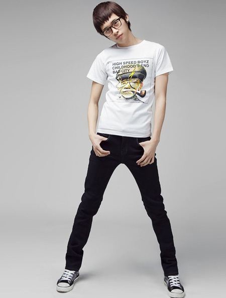 เสื้อผ้าเรียบเท่กับหนุ่มเกาหลี