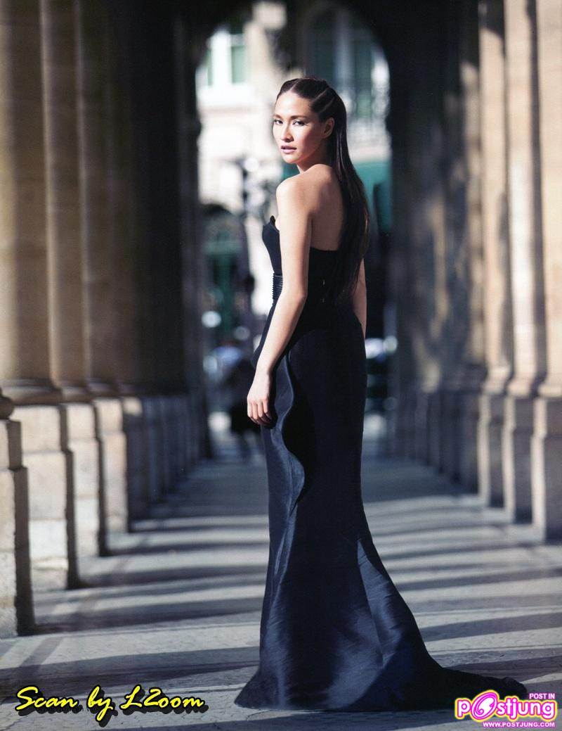 พลอย เฌอมาลย์ with clear in Paris