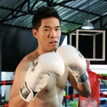 วู้ดดี้ สวมวิญญาณนักสู้ โชว์หุ่นล่ำ..?