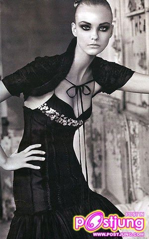 Caroline Trentini นางแบบ บราซิล สวยมากเลย น่ารักด้วย