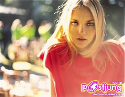 Caroline Trentini นางแบบ บราซิล สวยมากเลย น่ารักด้วย