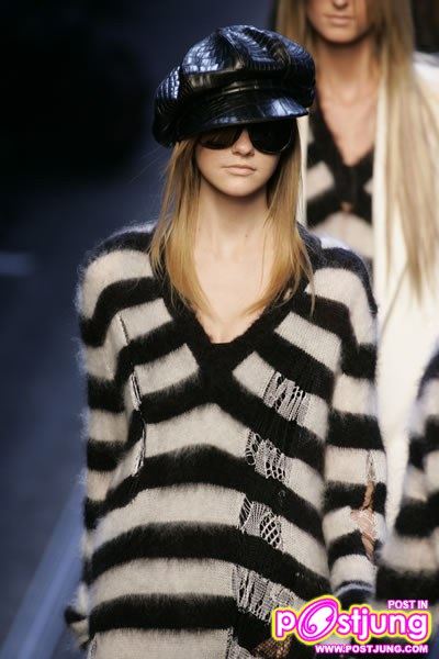 Caroline Trentini นางแบบ บราซิล สวยมากเลย น่ารักด้วย