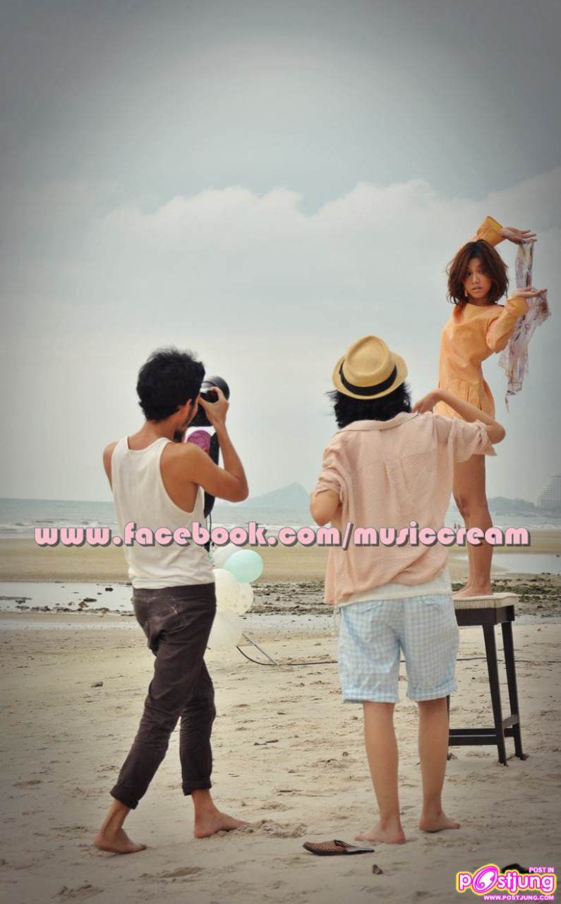 MVมาแล้ว เหมือนแพร