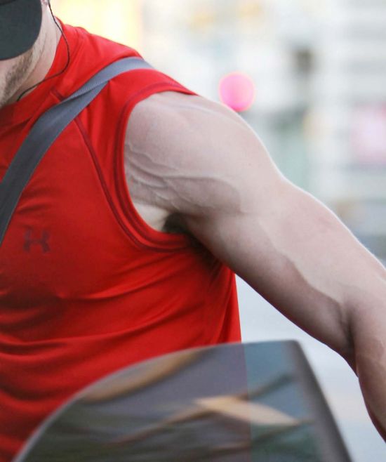 แวมไพร์หนุ่ม kellan lutz