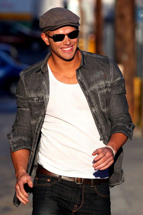 แวมไพร์หนุ่ม kellan lutz