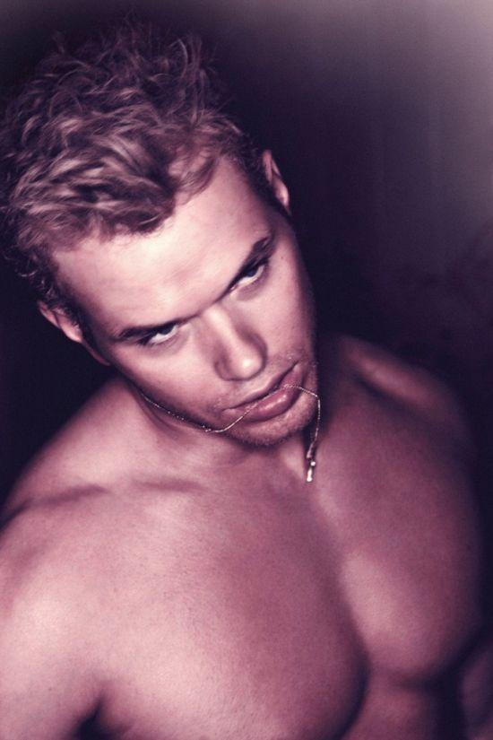 แวมไพร์หนุ่ม kellan lutz