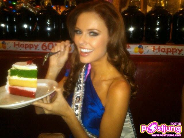 ได้ miss usa 2011 แล้วครับ เพิ่งประกวดไป