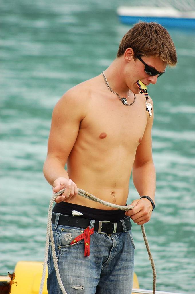 รวมเด็กหนุ่ม