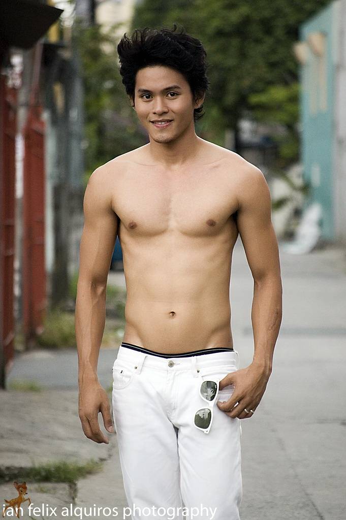 รวมเด็กหนุ่ม