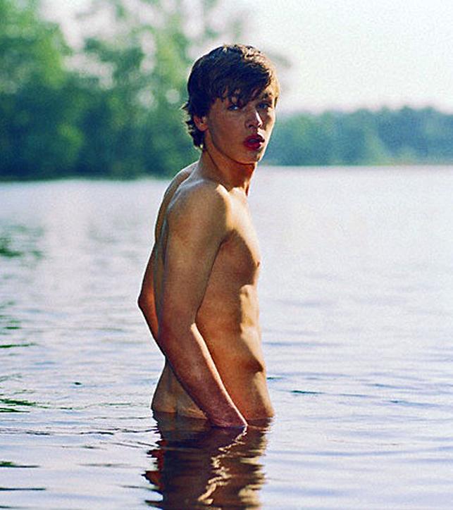 รวมเด็กหนุ่ม