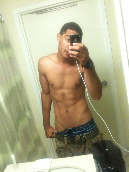 มือถือเครื่องโปรด