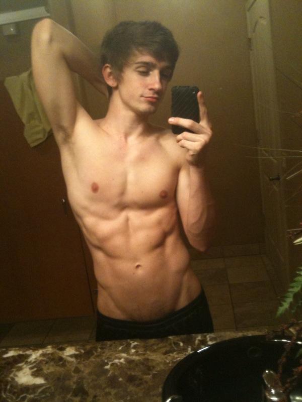 มือถือเครื่องโปรด