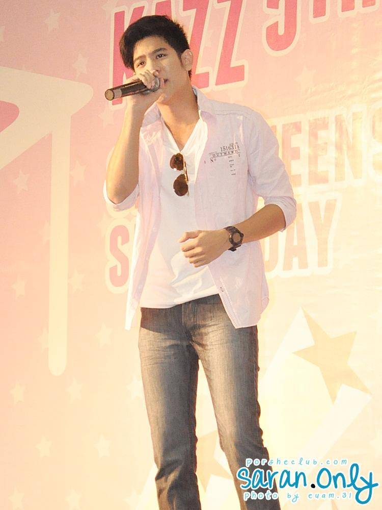 พอร์ช ศรัณย์ งานฉลองครบรอบ 5 ปี นิตยสาร Kazz @ Central World