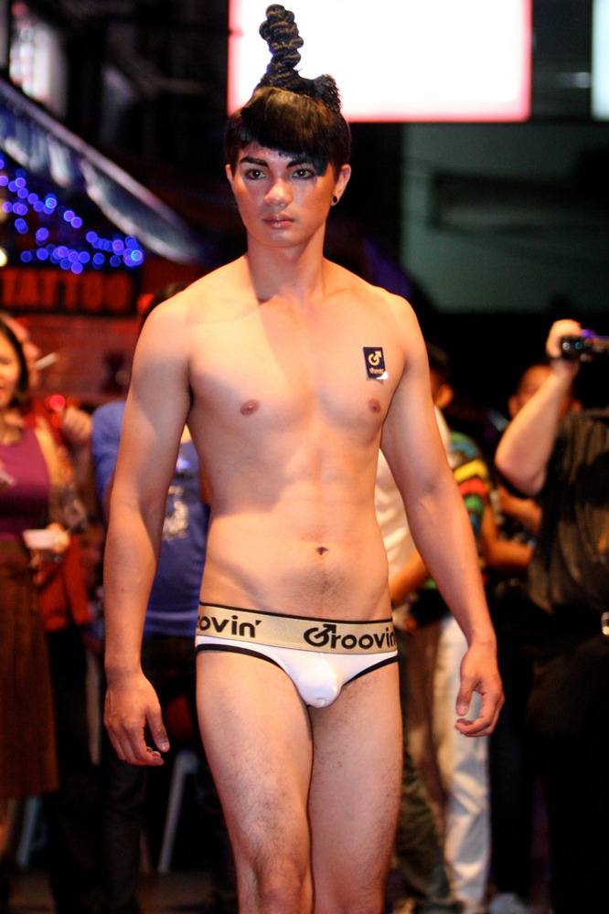 ผู้ชายแรงเว่อร์