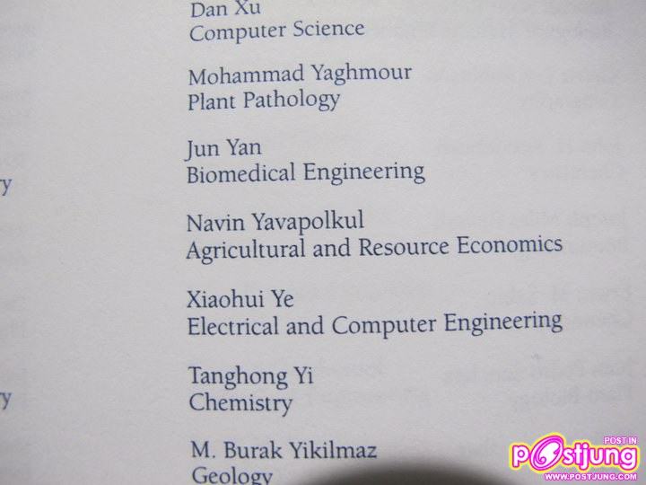 ดร.นาวิน ต้าร์ ในวันรับปริญญา