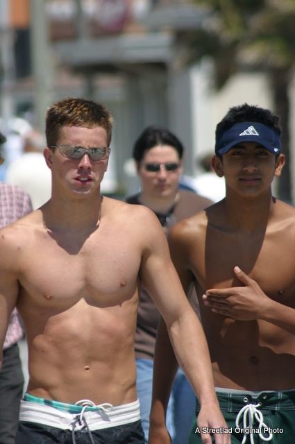 คืนนี้จัดเต็ม