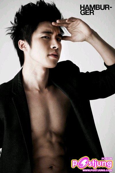 Hamburger ฉบับ Big fan ครั้งแรกที่รวมAFและThe star ไว้ในฉบับเดียวกัน