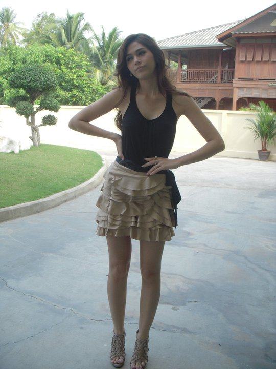 ชมพู่ อารยา กับชุดของที่ใส่เล่นละคร