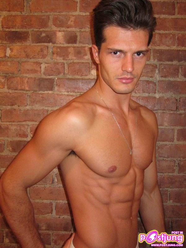 เอเชียบ้าง ฝรั่งบ้าง