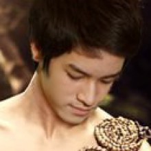 เก้า จิรายุ ร้อนจึงถอดเสื้อค่ะ