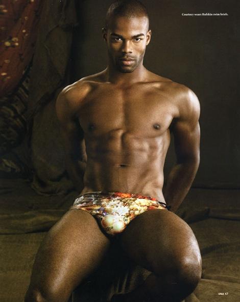 Courtney Grant @ DNA Magazine #134