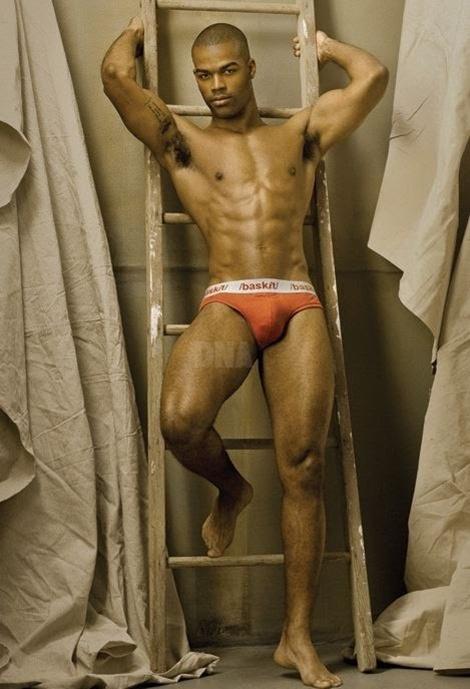 Courtney Grant @ DNA Magazine #134