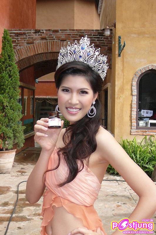 เบื้องหลัง &lsquo;ปุ๊กลุก-กิ๊ฟ-หนูสิ&rsquo; อวดเสน่ห์ผิวสวย..ในหนัง &lsquo;สก๊อต คอลลาเจน-คิว10&rsquo;