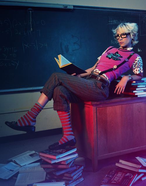 6 หนอนหนังสือ