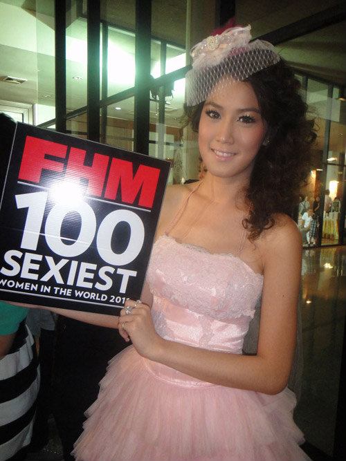 ดาราดังลุ้น! ผู้หญิงเซ็กซี่ที่สุดแห่งปีของเมืองไทย 2011