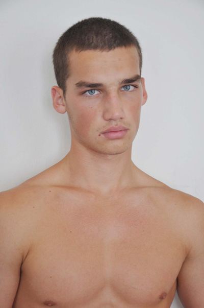 นายแบบหุ่นเซ็กซี่