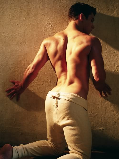 นายแบบหุ่นเซ็กซี่