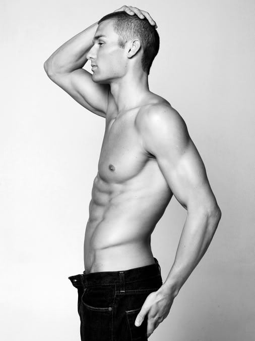 นายแบบหนุ่มอย่าหยุดเซ็กซี่