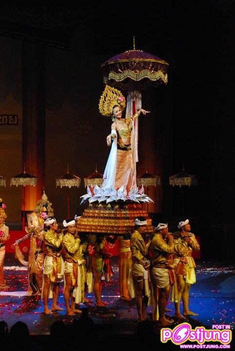 ๙ ราชมงคล ร่วมในสืบสานวัฒนธรรมไทย