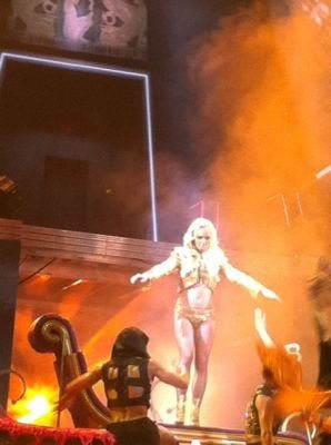 Britney  - - -  The Femme Fatale Tour San Jose!