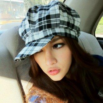 ดาราทำท่าปากจู๋ แบ๊วๆน่ารักๆ