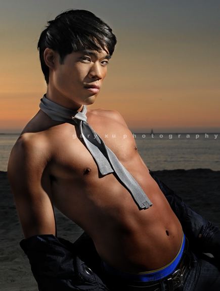 ตี๋เซ็กซี่ R Moy