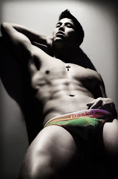 ตี๋ล่ำๆ